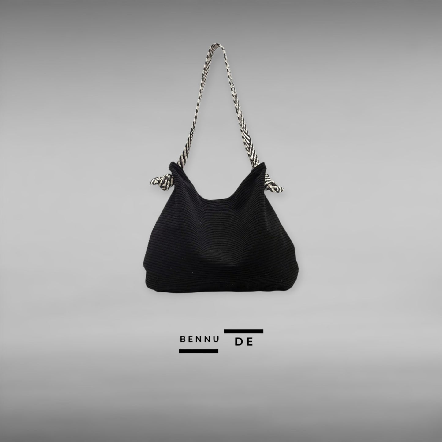 Bolso de hombro de pana de Bennu