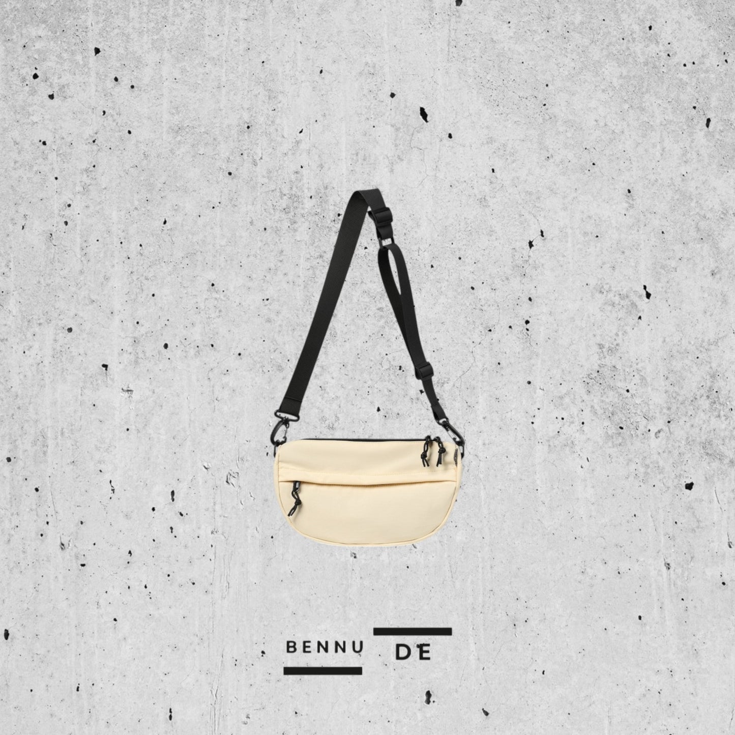 Casual and versatile shoulder bag by Bennu