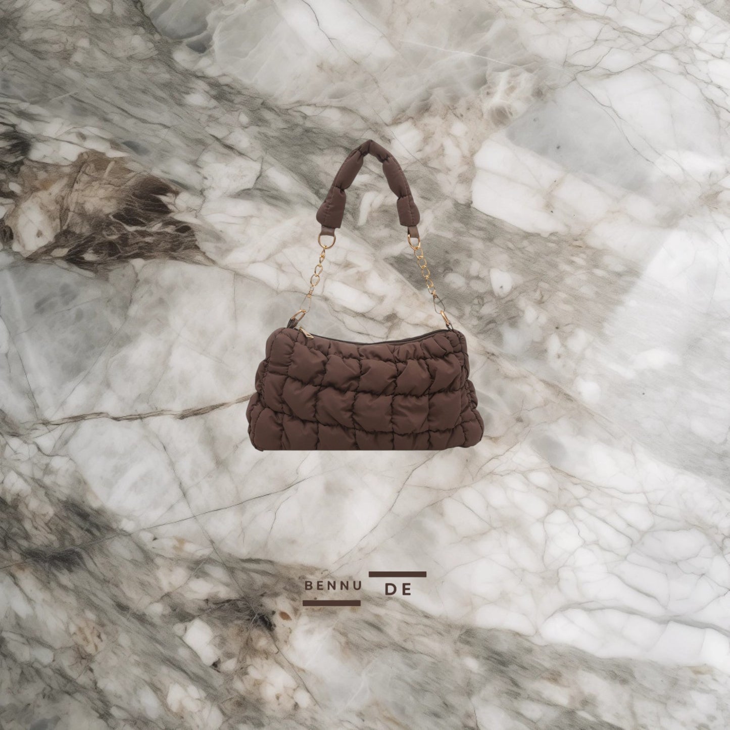 Classy padded crossbody bag by Bennu