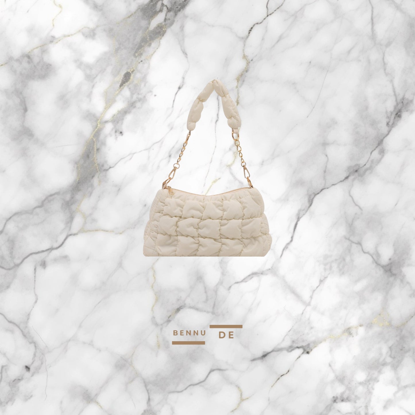 Classy padded crossbody bag by Bennu