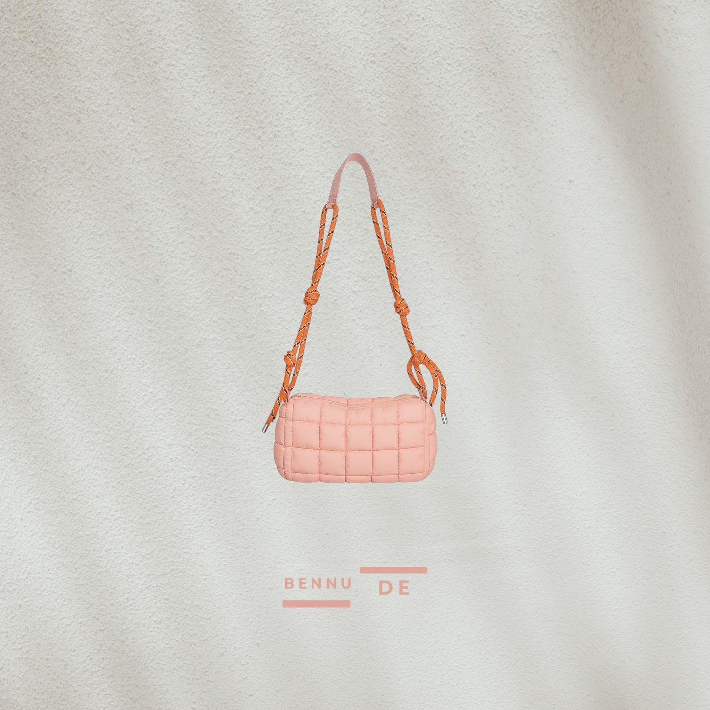 Bolso bandolera acolchado de Bennu
