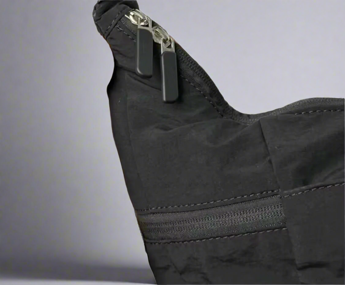 Casual Crossbody Bag by Bennu