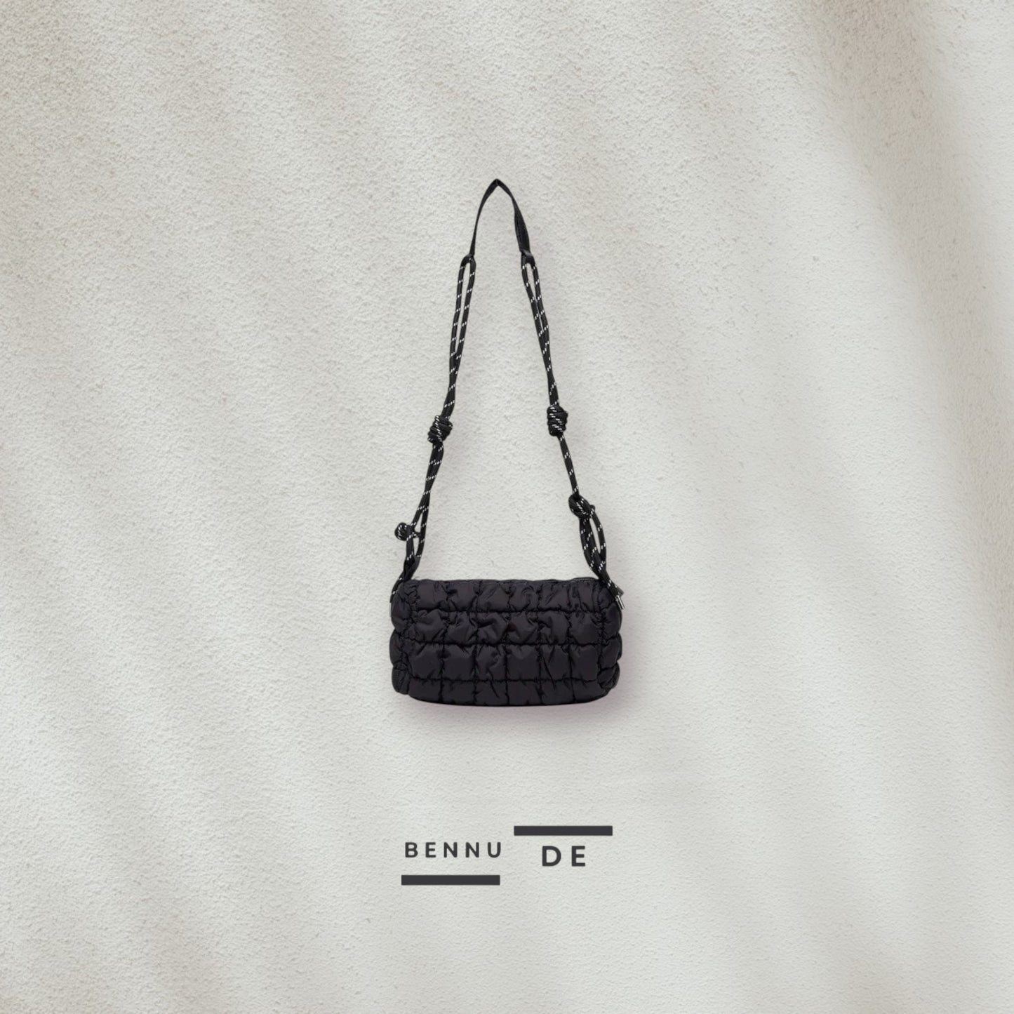 Bolso bandolera acolchado de Bennu
