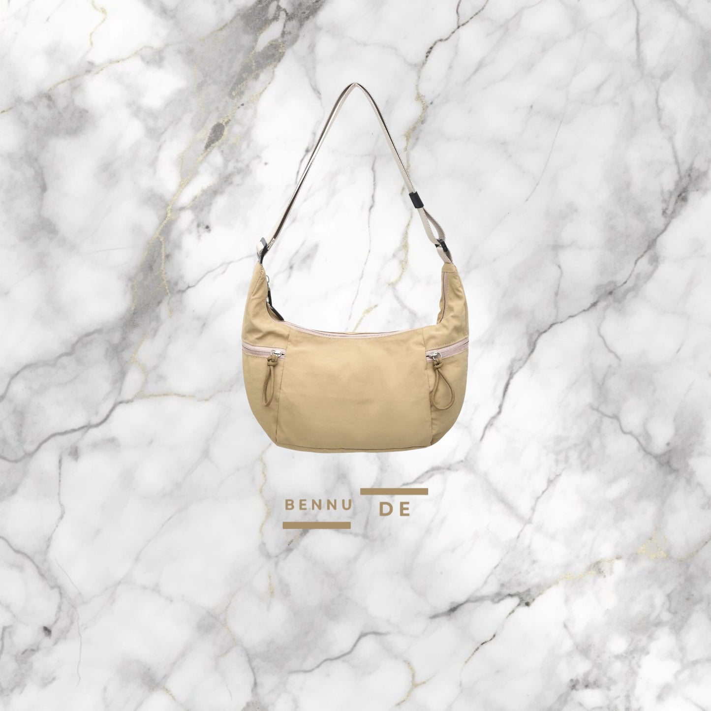 Casual Crossbody Bag by Bennu