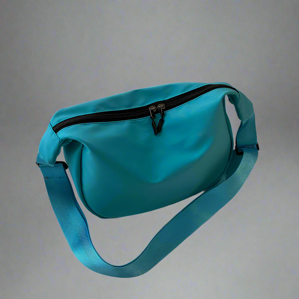Classic crossbody bag by Bennu